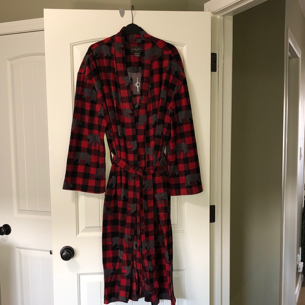 BLACK BROWN 1826 MEN’s Red & Black Buffalo Plaid Robe with Bear Print - S/M